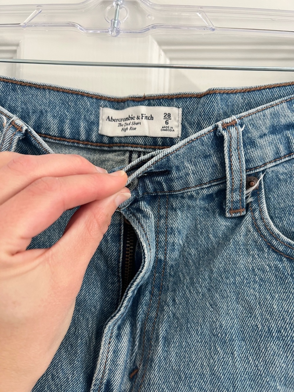 Abercrombie High Rise Dad Shorts - Picture 3 of 3